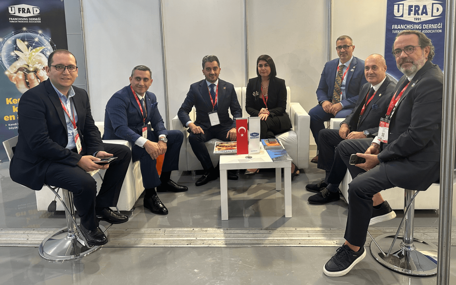 The Board of Directors of the Azerbaijan Franchise Association "Bayim Olurmusun?" at the exhibition
